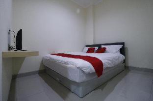 Reddoorz Plus Near Mall Ciputra Cakarta Oda fotoğraf